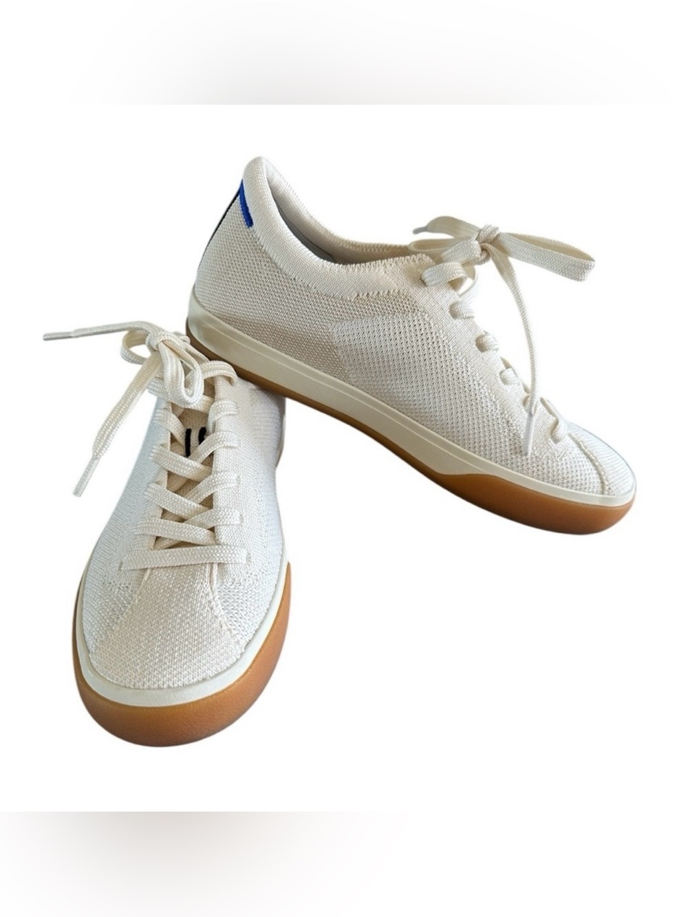 Rothy's The Lace Up Sneakers
Cream Eggshell White
Comfortable Shoes Size8”